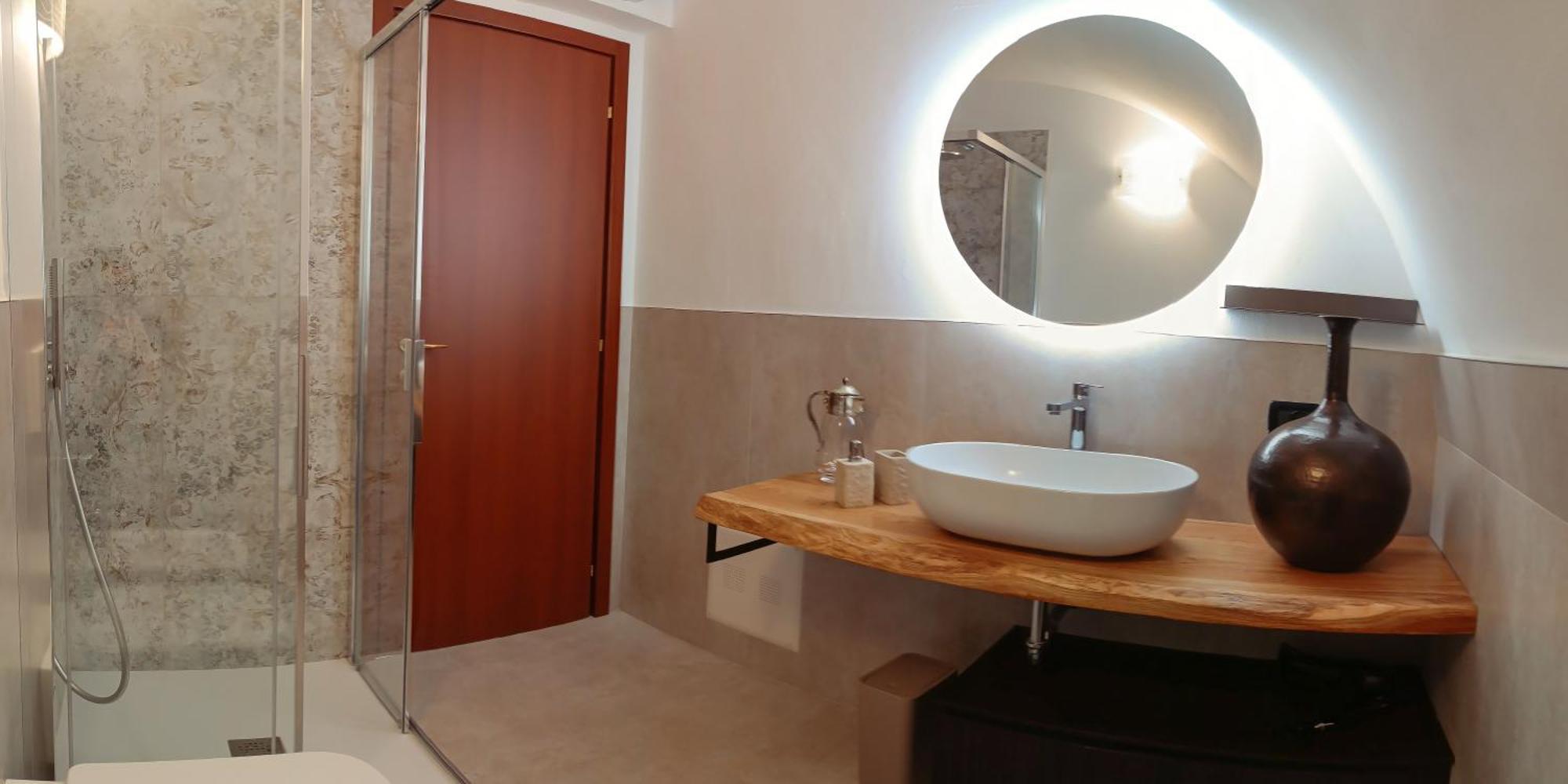 Hotel La Casa Sulla Roccia Pisogne Esterno foto